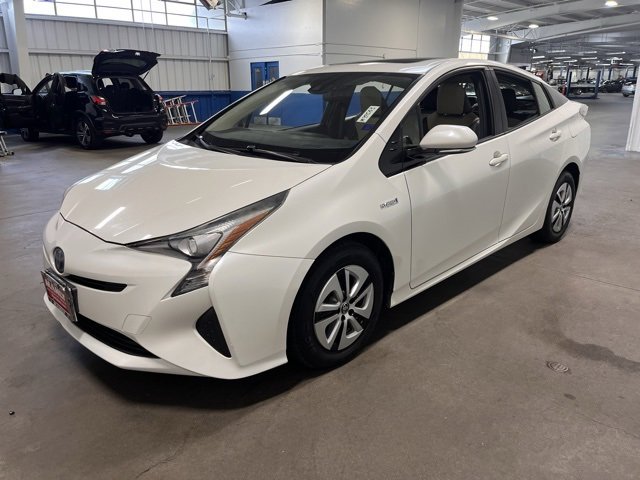 Used 2016 Toyota Prius Four image 7