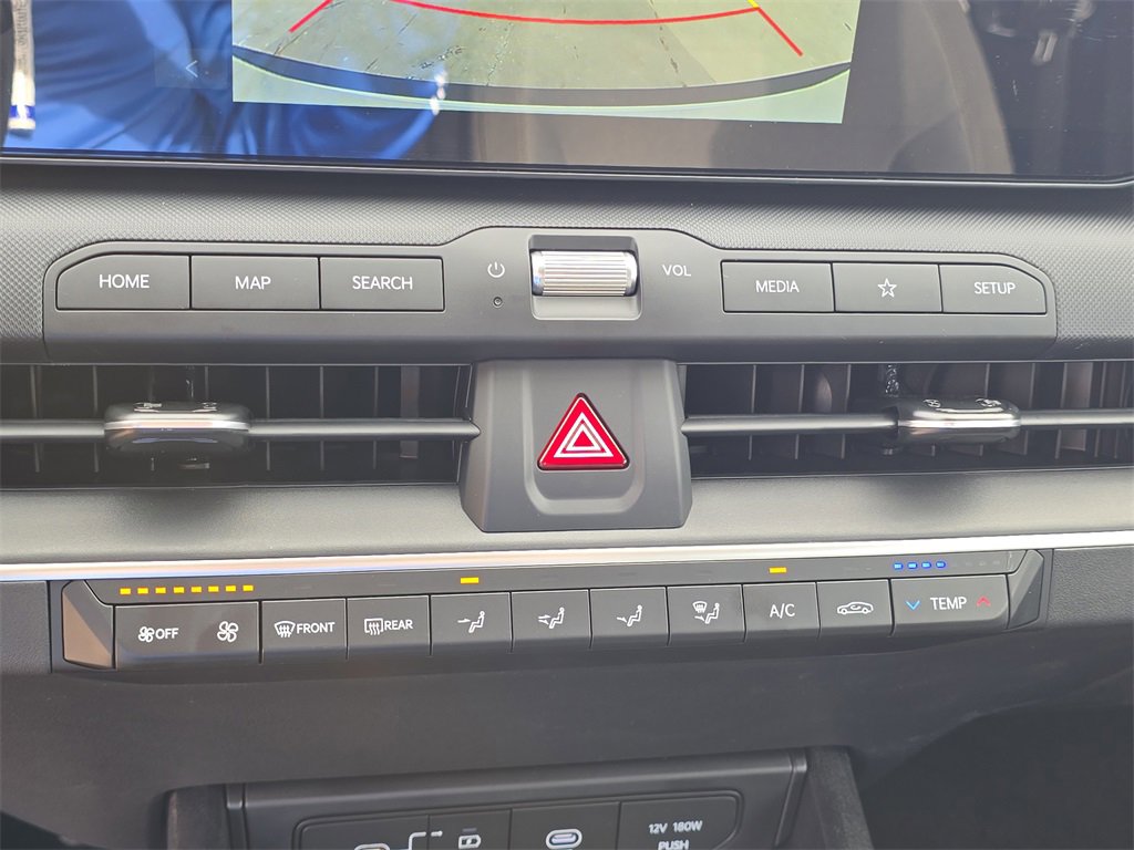 New 2025 Kia K4 LXS image 26