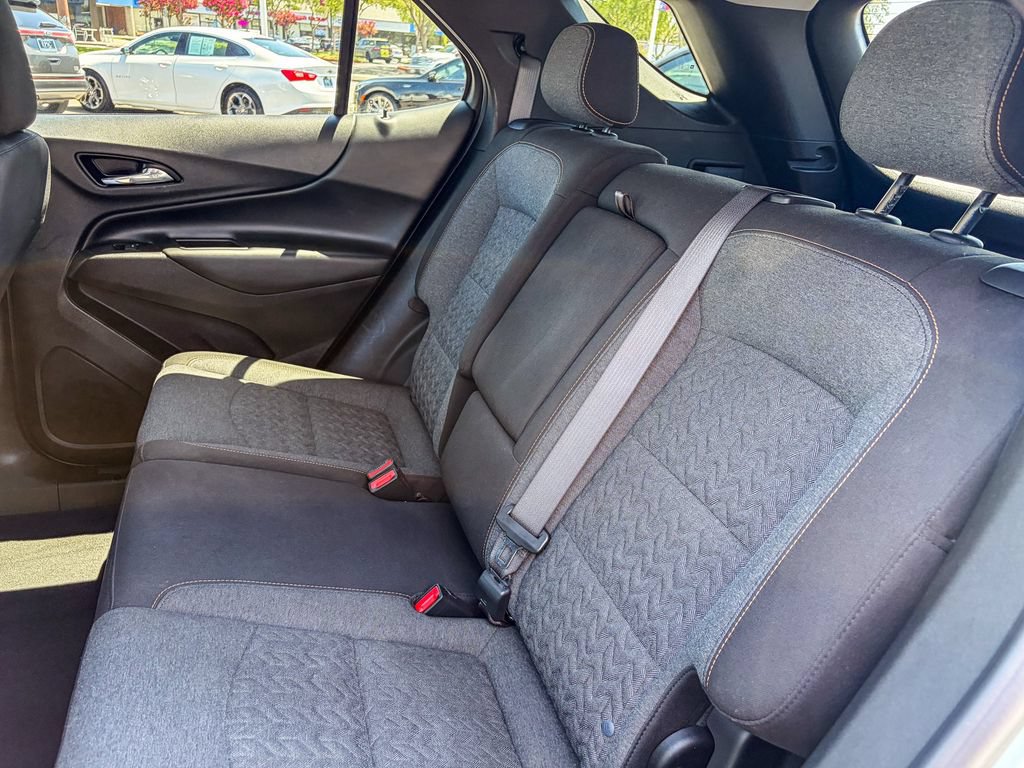 Used 2022 Chevrolet Equinox LT FWD image 39