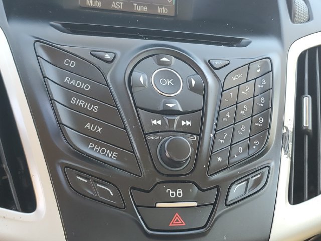 Used 2012 Ford Focus SE FWD image 26