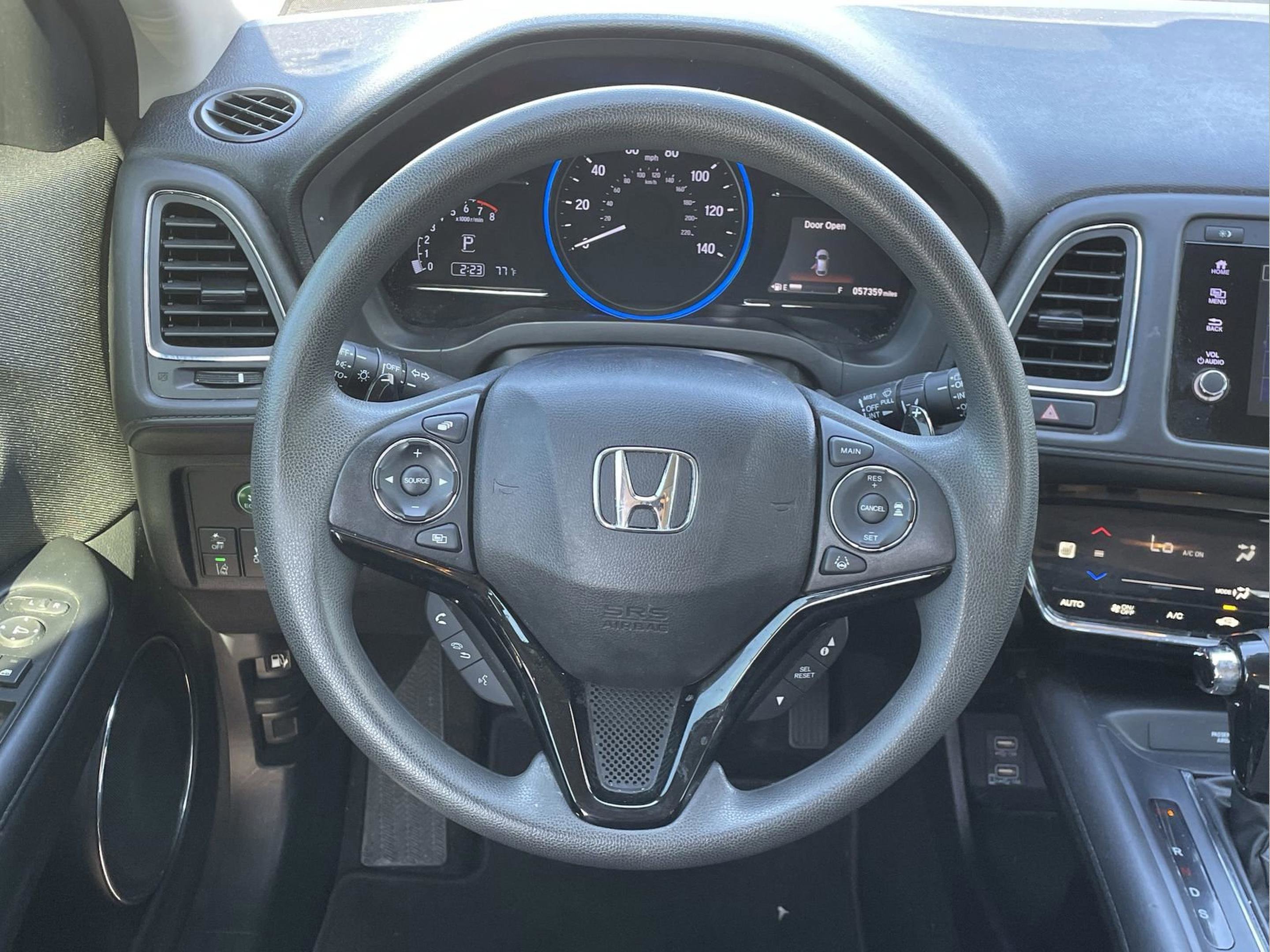 Used 2021 Honda HR-V EX image 11