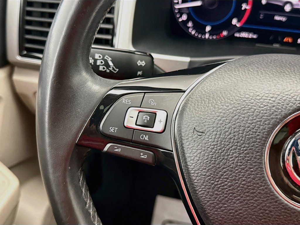 Used 2018 Volkswagen Atlas SEL Premium AWD/4WD image 11