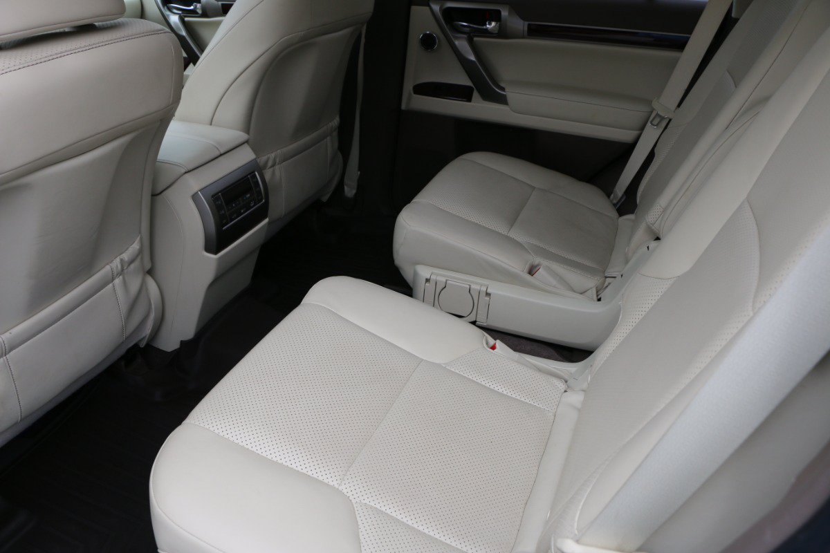 Used 2019 Lexus GX 460 Luxury AWD/4WD image 35