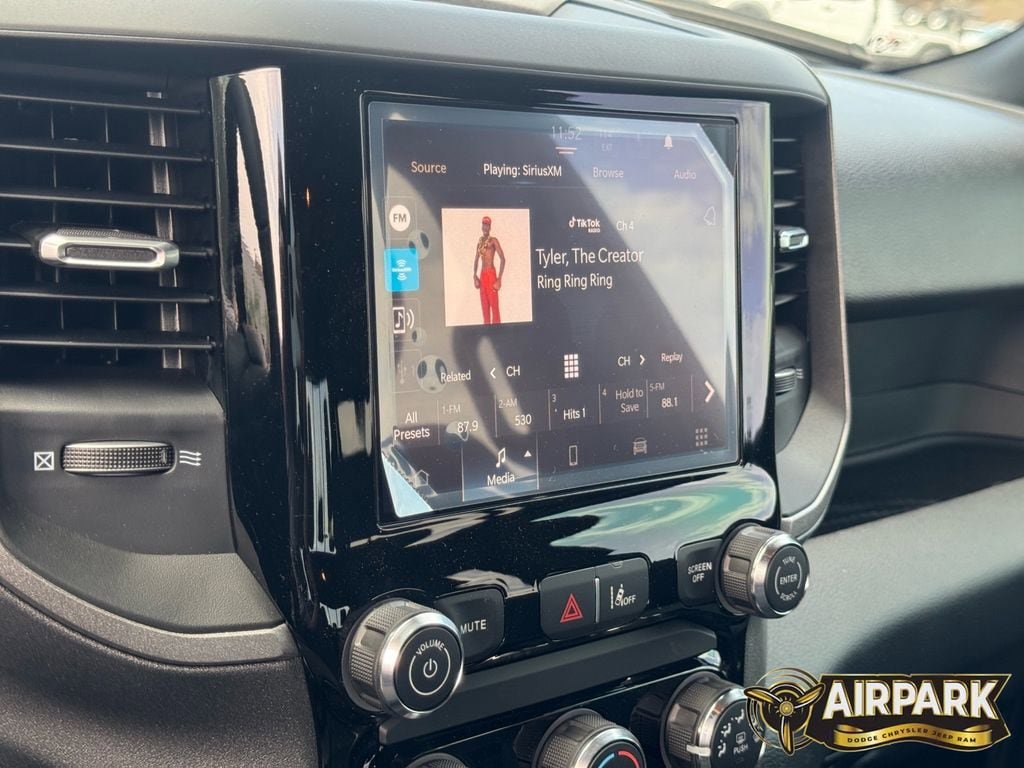 New 2026 RAM 1500 Tradesman AWD/4WD image 17