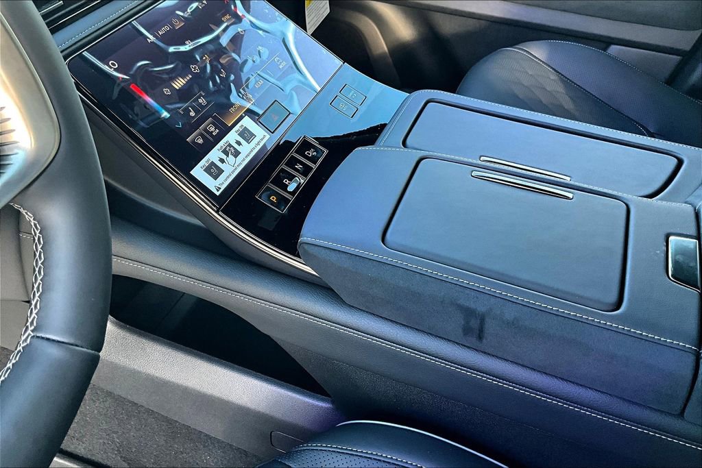 New 2026 INFINITI QX80 Autograph w/ Premium Cargo Package image 22