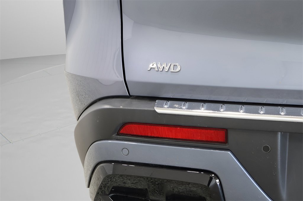 Used 2023 INFINITI QX60 Luxe image 37