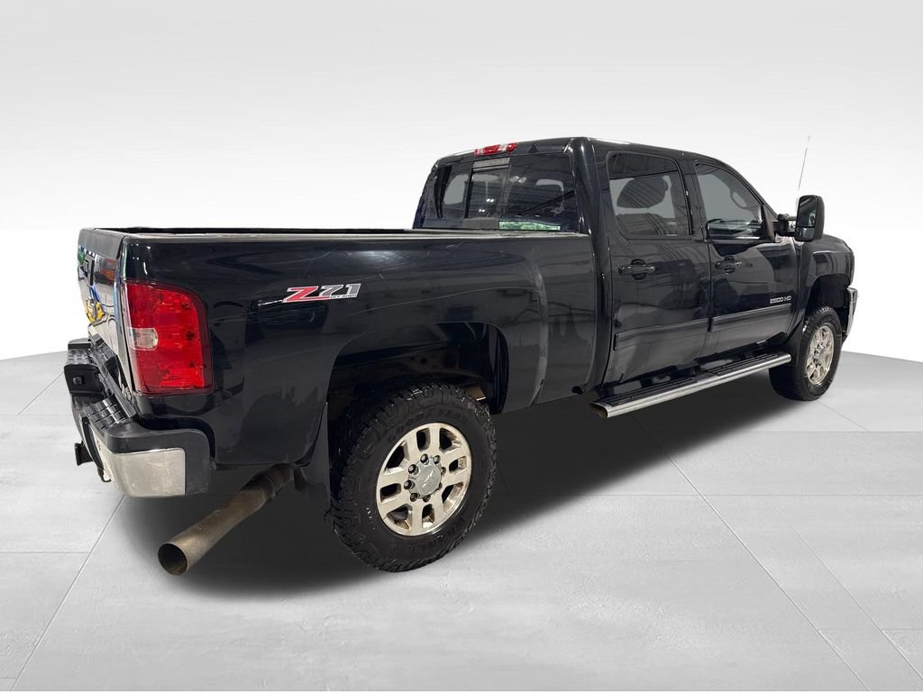 Used 2014 Chevrolet Silverado 2500 LTZ w/ LTZ Plus Package AWD/4WD image 46