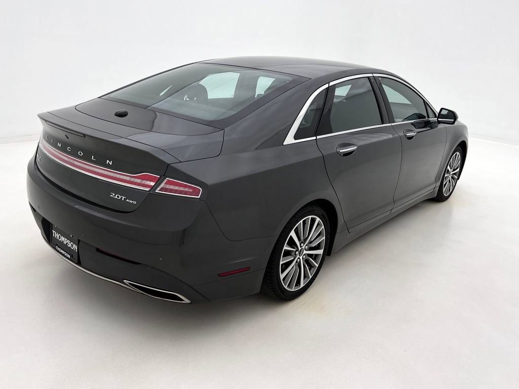 Used 2020 Lincoln MKZ AWD image 11