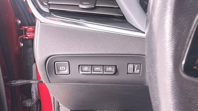 Used 2024 Buick Enclave Premium image 36