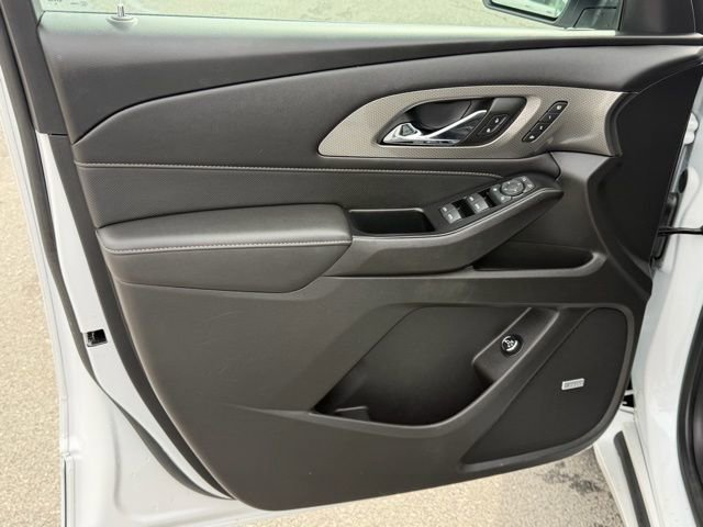 Certified 2023 Chevrolet Traverse Premier image 31