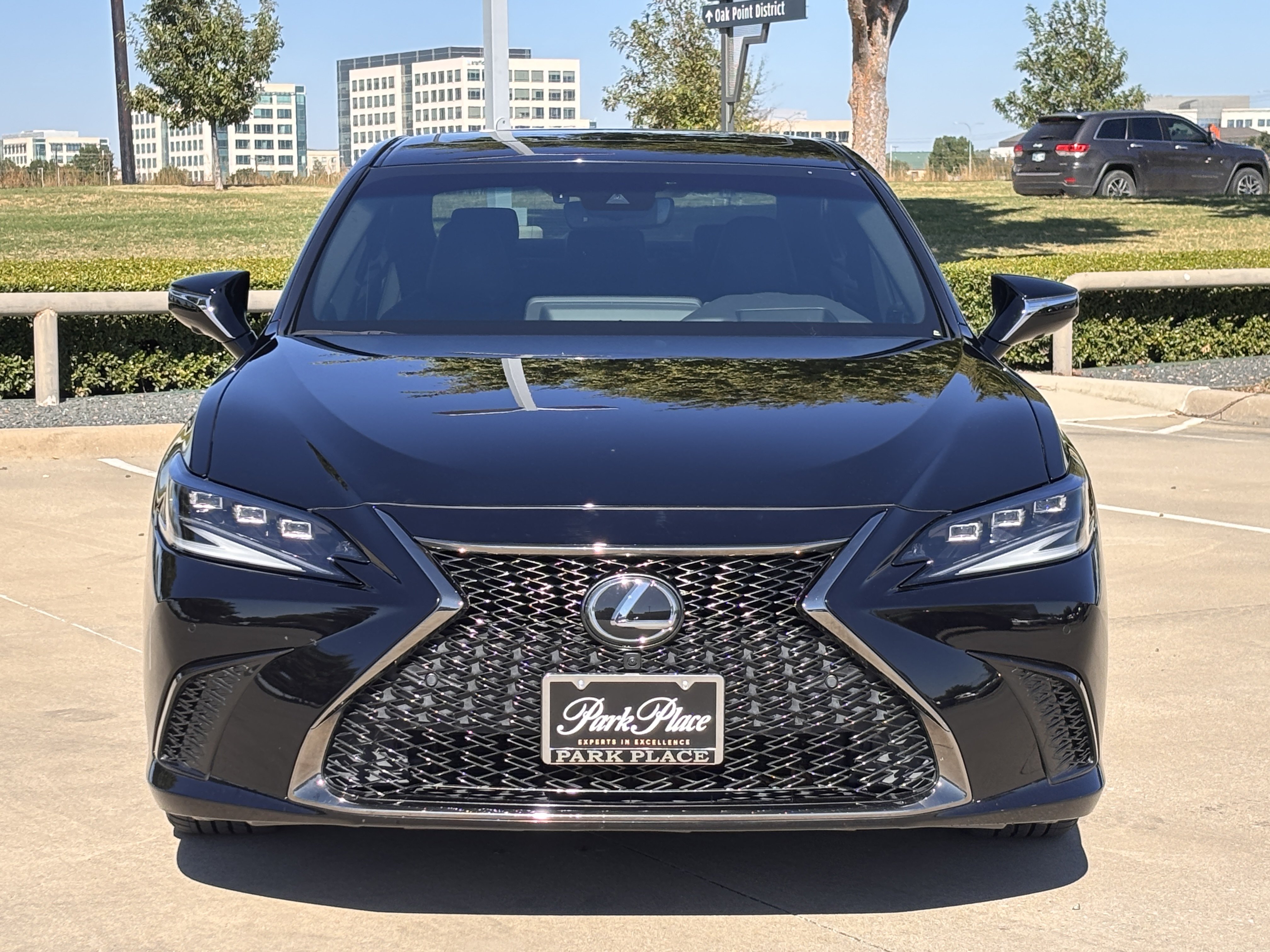 Certified 2024 Lexus ES 350 F Sport w/ Accessory Package (Z2) FWD image 8