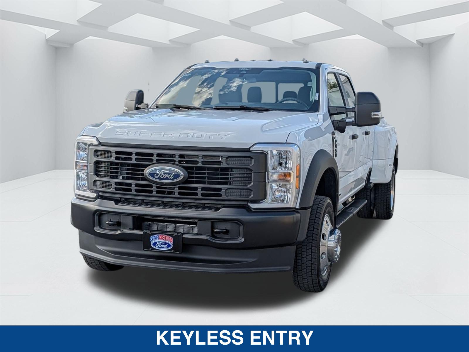 New 2026 Ford F450 XL w/ FX4 Off-Road Package AWD/4WD image 9
