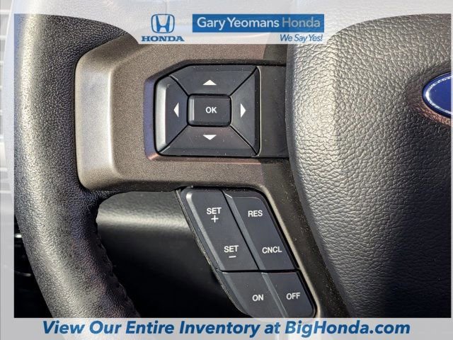 Used 2020 Ford Expedition XLT w/ Equipment Group 202A AWD/4WD image 28