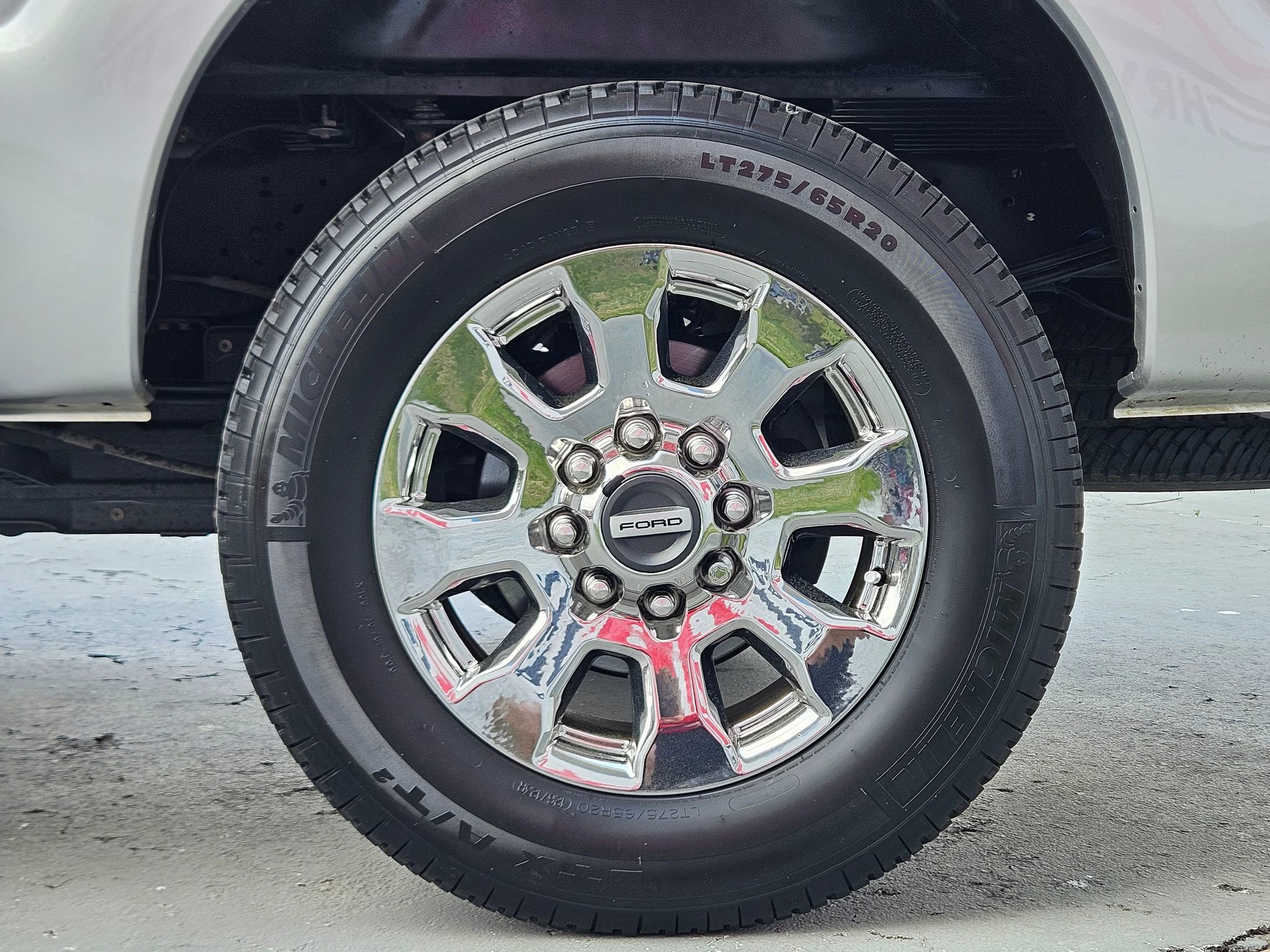 Used 2015 Ford F250 Lariat w/ Lariat Ultimate Package image 27