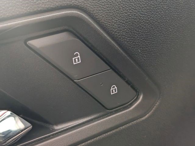 Certified 2025 Chevrolet Colorado LT w/ Advanced Trailering Package image 5