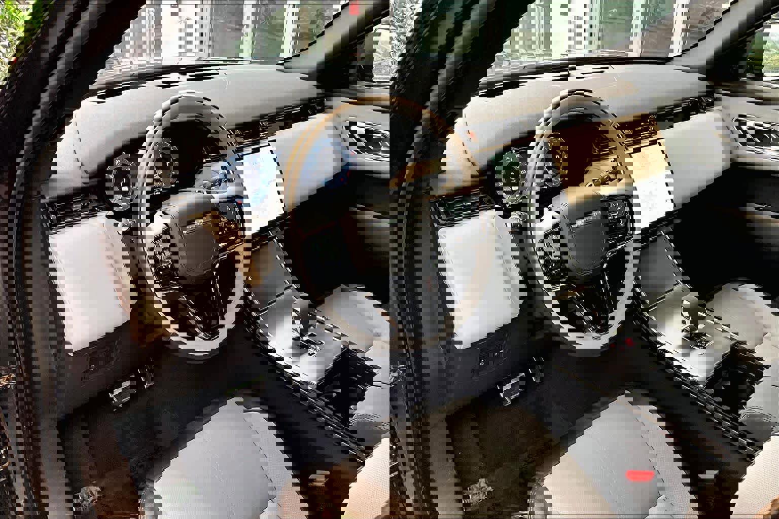 Used 2024 Land Rover Range Rover Velar Dynamic SE image 18