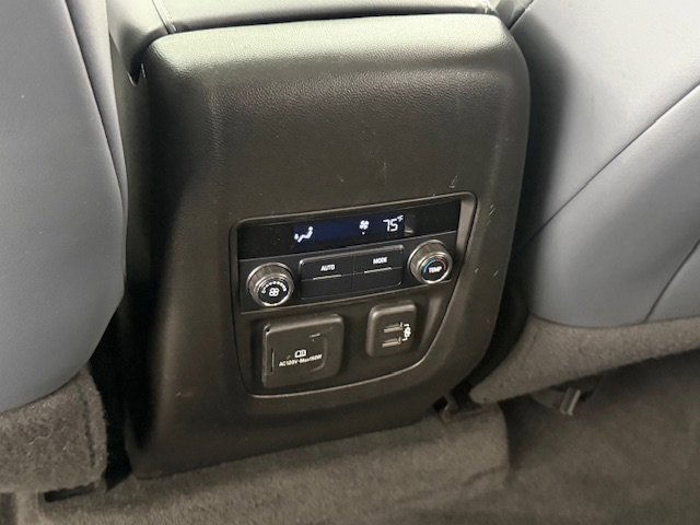 Used 2020 Buick Enclave Essence w/ Sound and Sites Package image 24