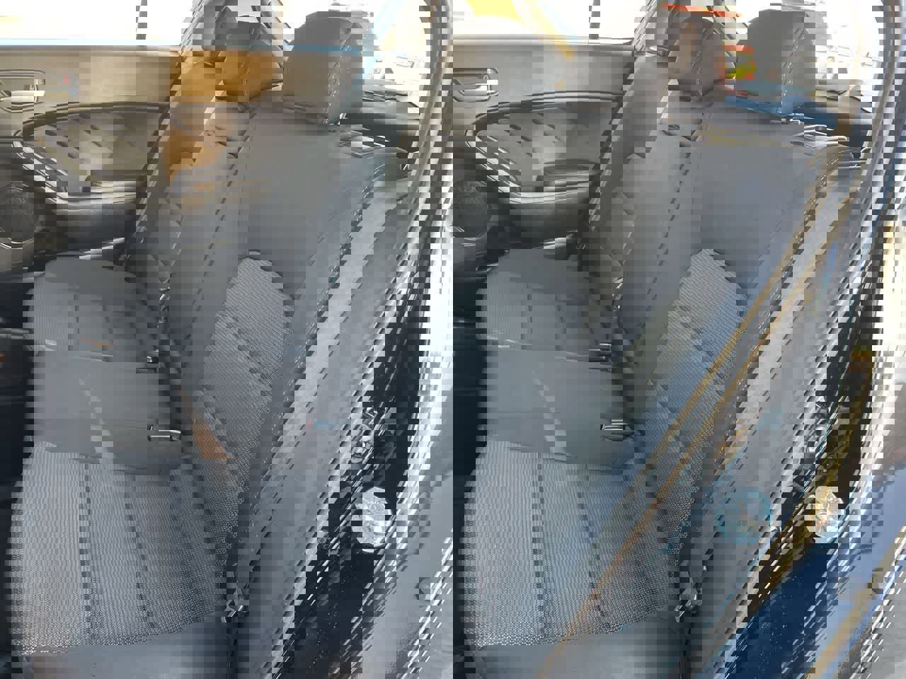 Used 2017 Kia Forte LX image 18