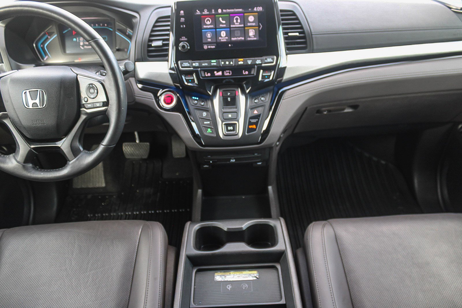 Used 2018 Honda Odyssey Elite image 13