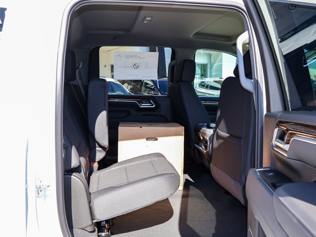 New 2026 GMC Sierra 3500 SLE image 27