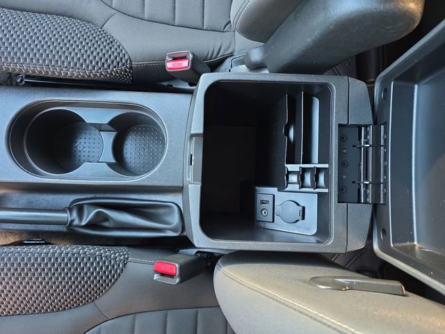 Used 2013 Nissan Xterra PRO-4X image 24