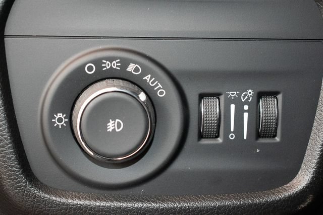 Used 2023 Jeep Grand Cherokee L Limited w/ Luxury Tech Group II AWD/4WD image 33