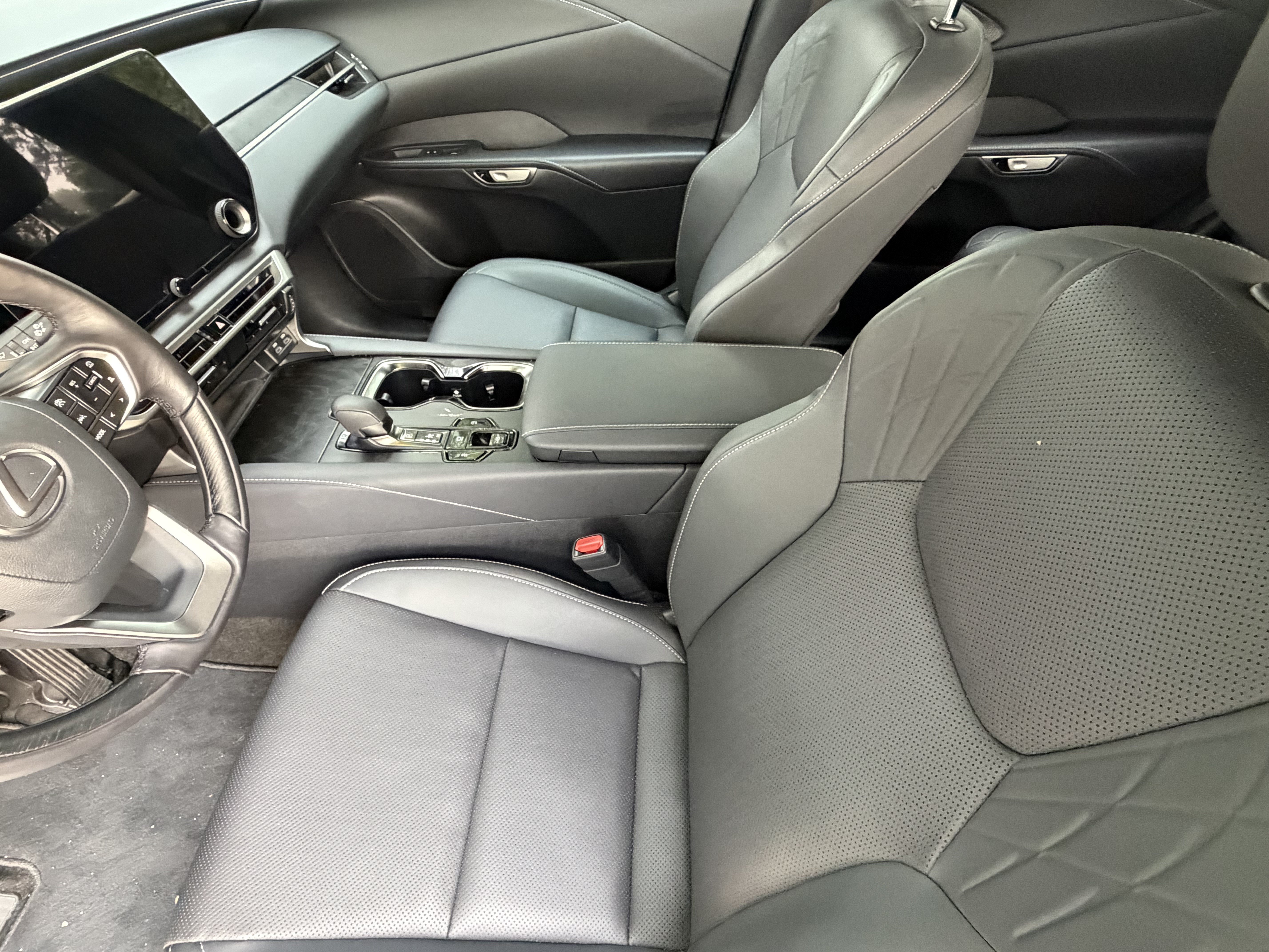 Certified 2025 Lexus RX 350 Premium FWD image 15