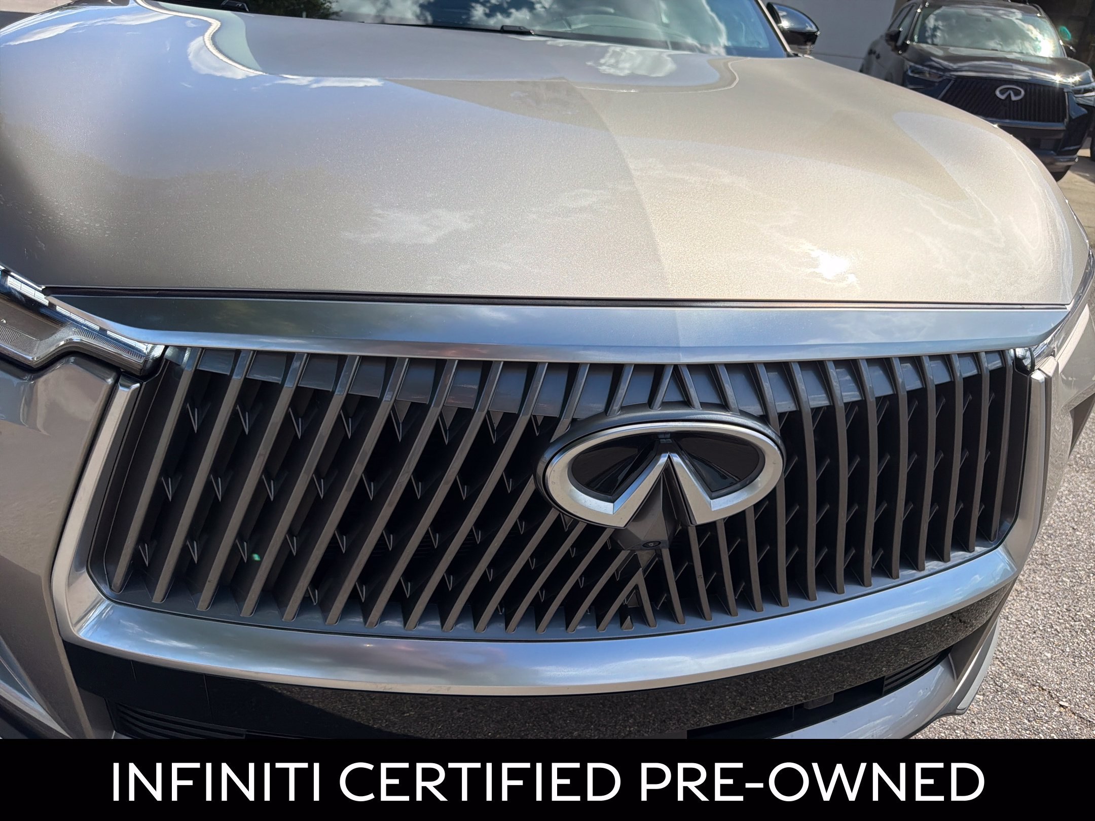 Certified 2026 INFINITI QX60 Luxe w/ Family Package FWD image 15