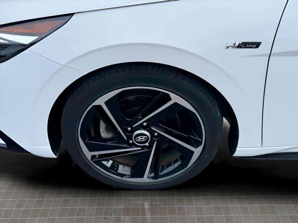 Certified 2023 Hyundai Elantra N Line image 15