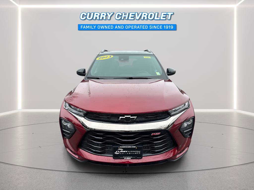 Used 2023 Chevrolet TrailBlazer RS w/ Sun and Liftgate Package image 3