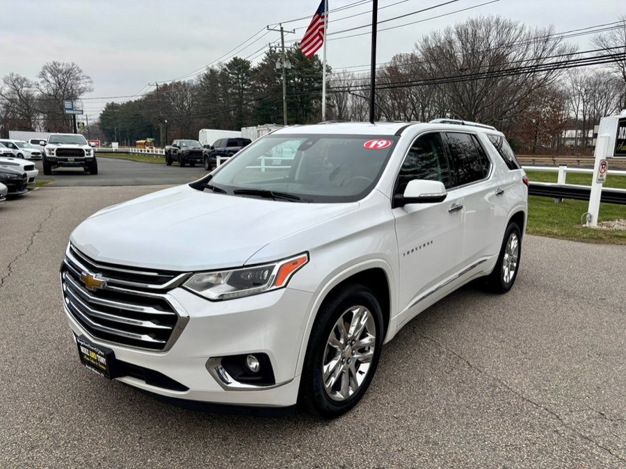 Used 2019 Chevrolet Traverse High Country image 1