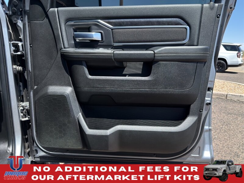Used 2024 RAM 3500 Lone Star w/ Sport Appearance Package AWD/4WD image 30