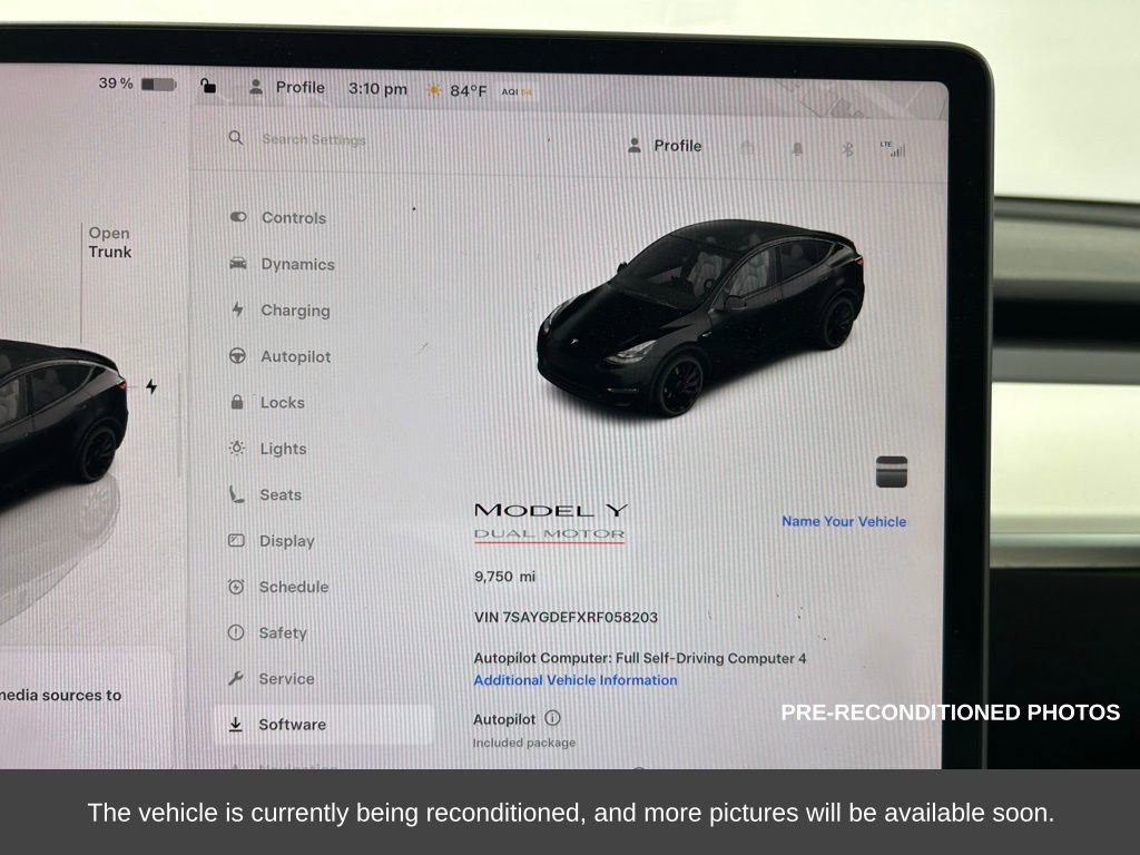 Used 2024 Tesla Model Y Performance image 17