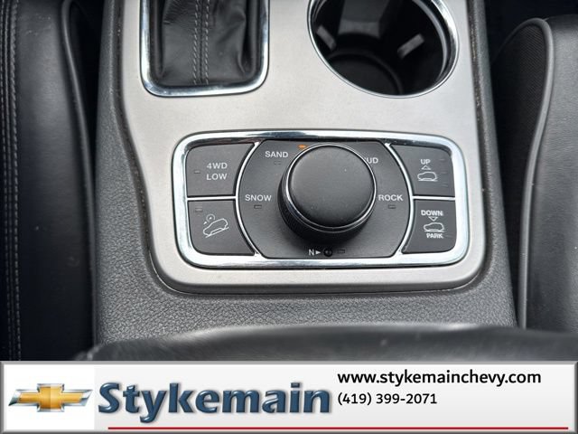 Used 2019 Jeep Grand Cherokee Overland AWD/4WD image 56
