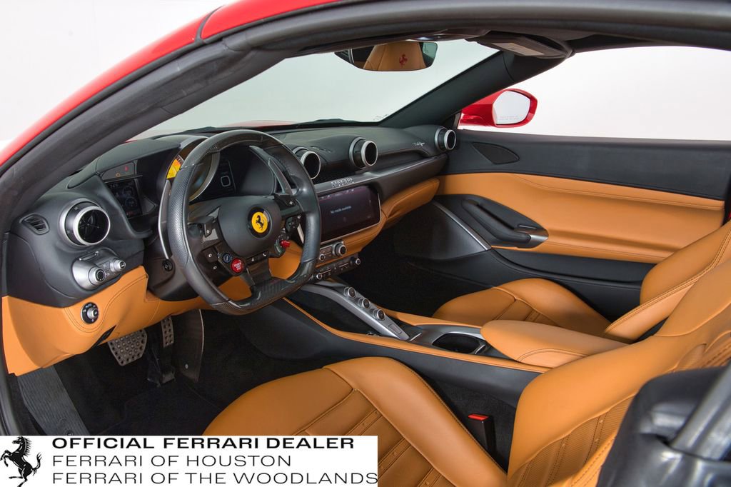 Used 2019 Ferrari Portofino image 4