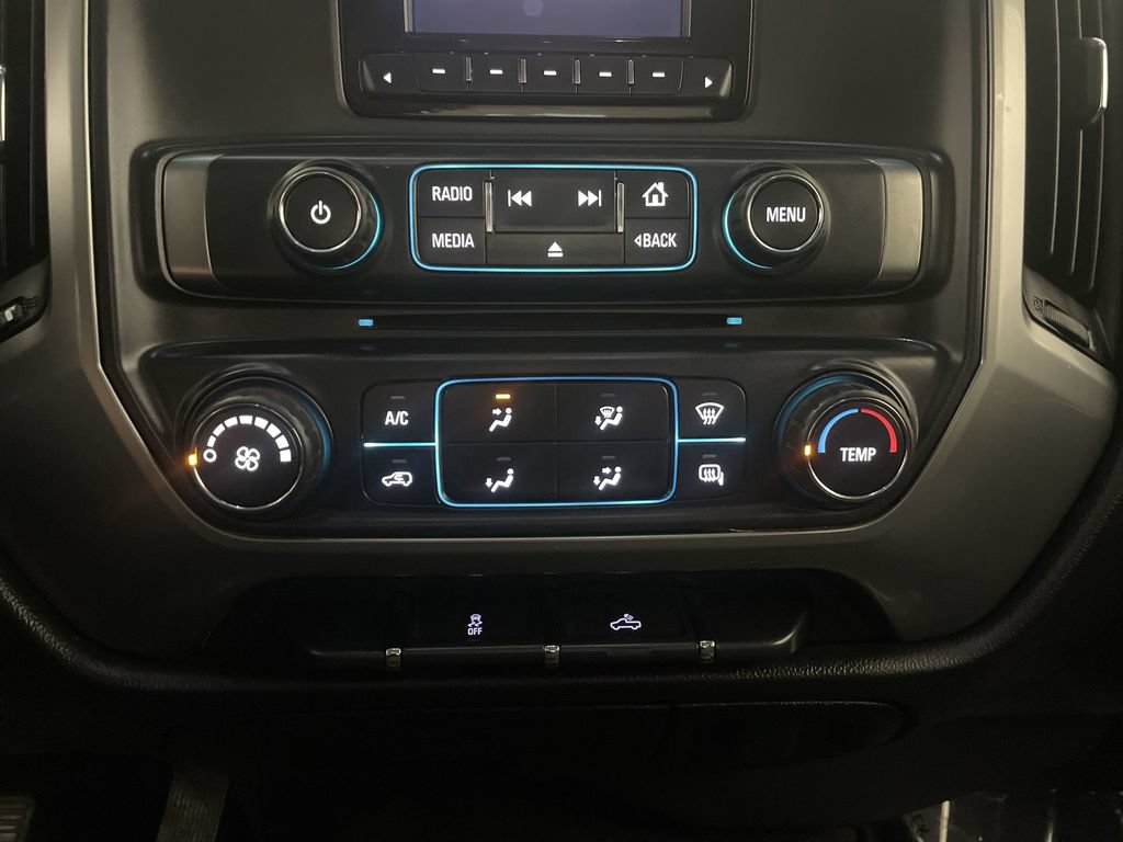 Used 2015 Chevrolet Silverado 1500 LT AWD/4WD image 9