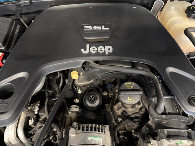 Used 2020 Jeep Wrangler Unlimited Sport S image 31