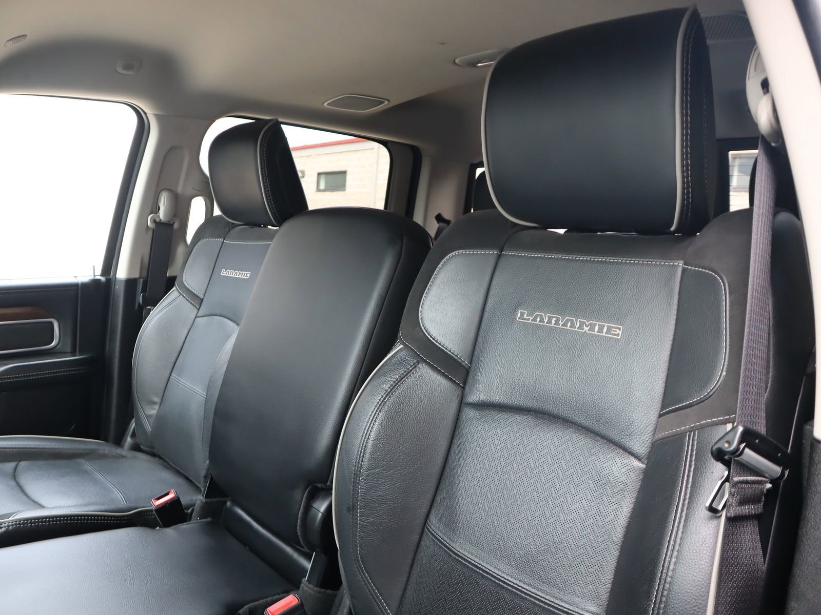 Used 2024 RAM 2500 Laramie image 28