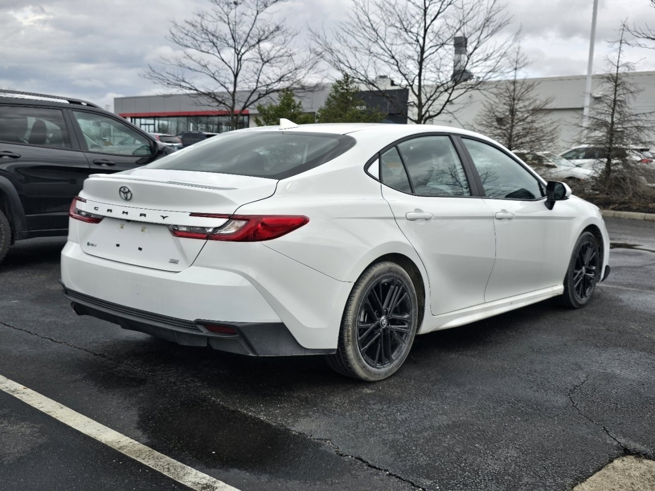 Certified 2025 Toyota Camry SE image 7