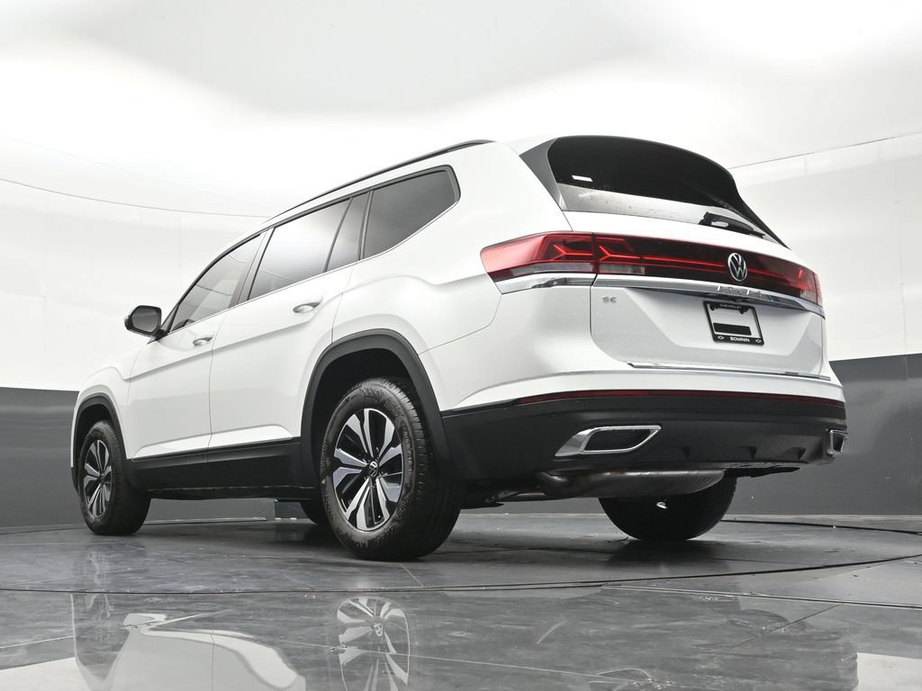 Used 2026 Volkswagen Atlas SE FWD image 25
