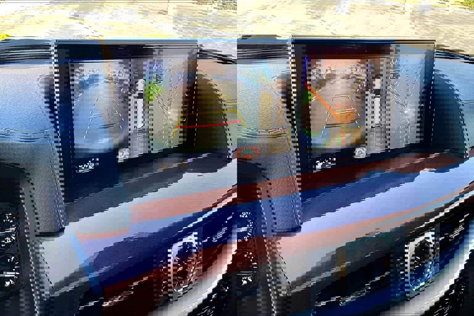 Used 2019 Lexus LX 570 4WD image 26