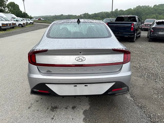 Used 2023 Hyundai Sonata Limited FWD image 4