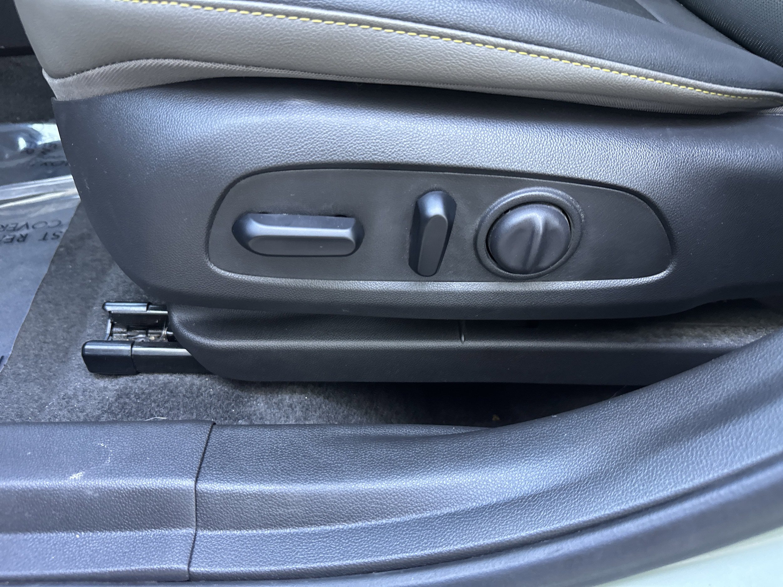 Used 2025 Chevrolet Trax ACTIV w/ Driver Confidence Package FWD image 6