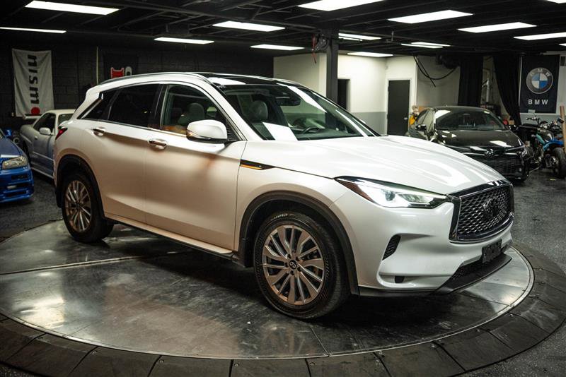 Used 2023 INFINITI QX50 Luxe w/ Cargo Package image 5