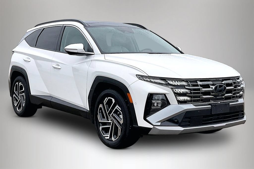 Used 2025 Hyundai Tucson Limited FWD image 1