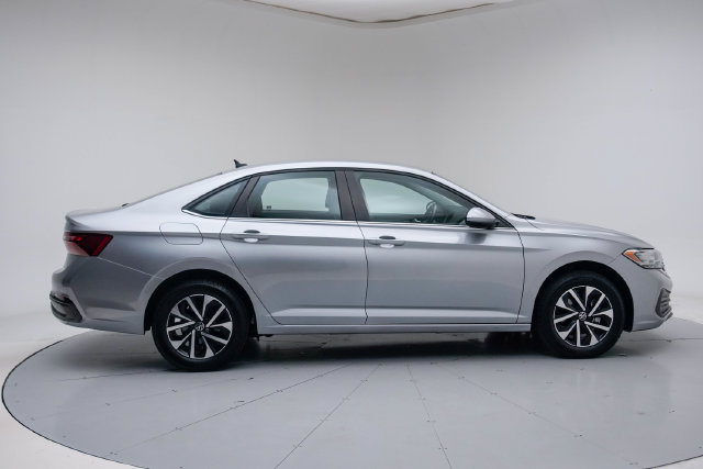 Used 2022 Volkswagen Jetta S FWD image 8