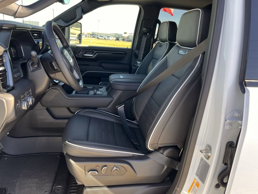 New 2026 GMC Sierra 2500 AT4X image 17