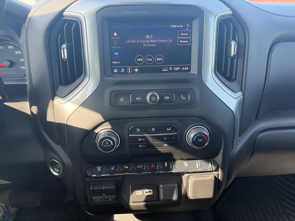 Used 2025 Chevrolet Silverado 2500 Custom w/ Custom Value Package AWD/4WD image 11