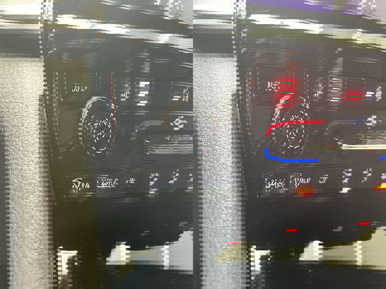 Used 2022 Jeep Grand Cherokee Altitude image 17