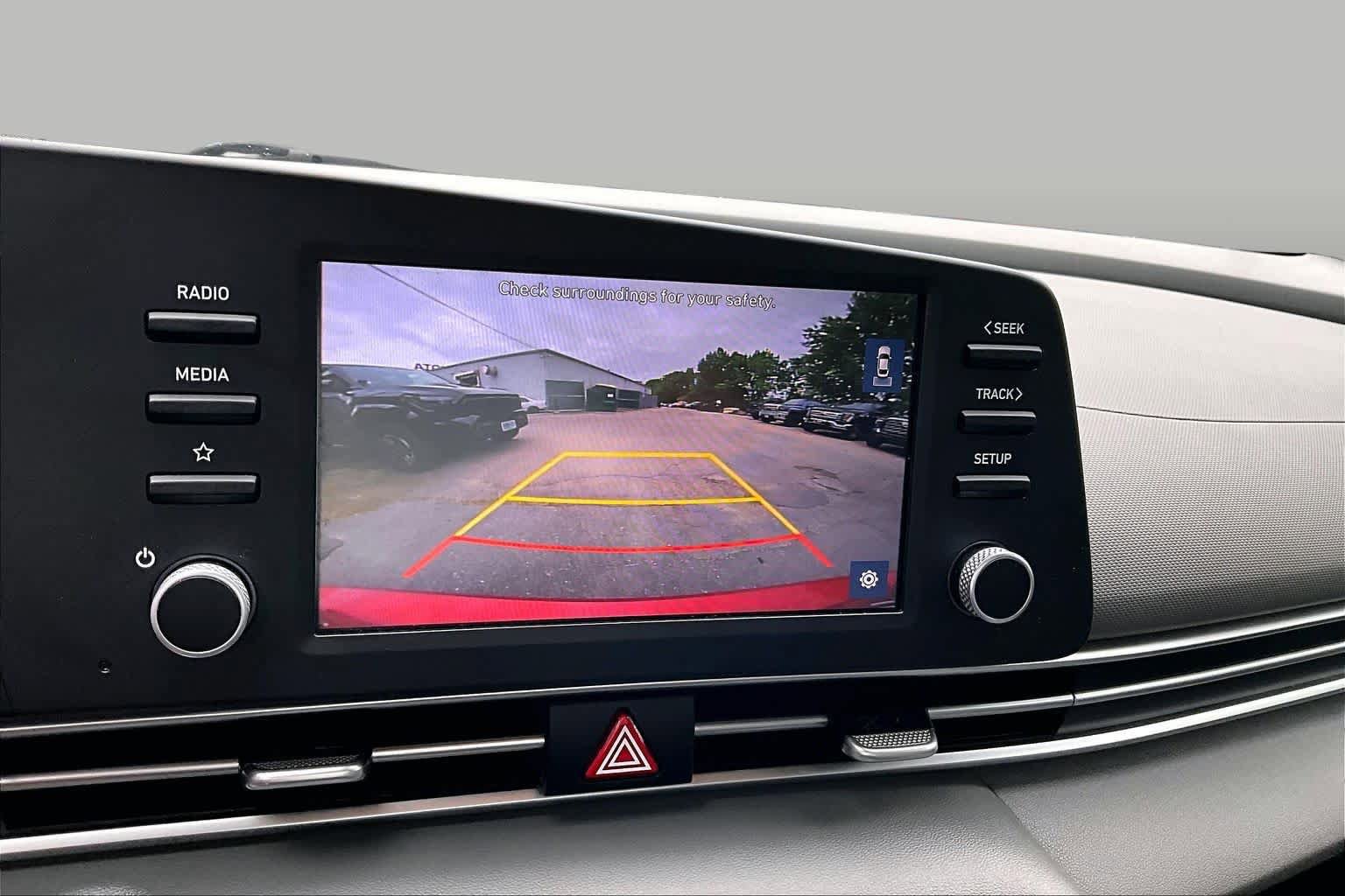 Used 2022 Hyundai Elantra SEL FWD image 53
